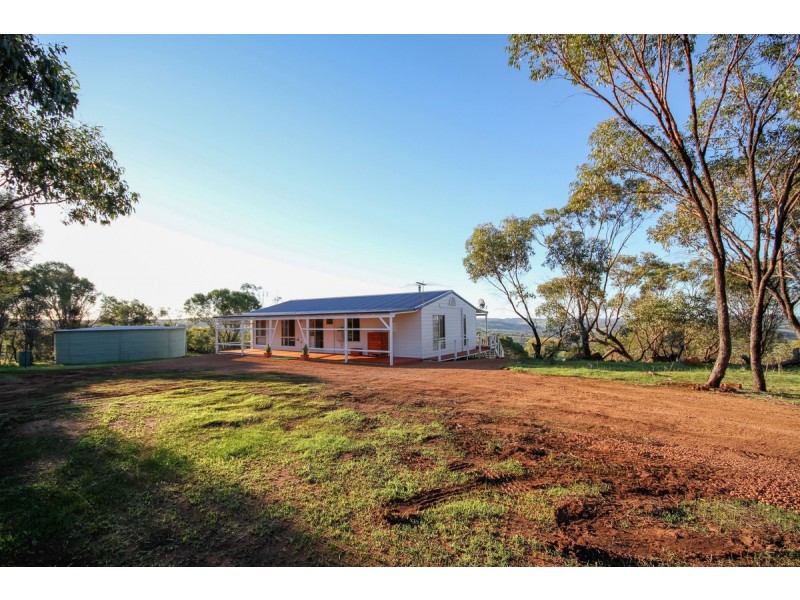 180 Timber Creek Crescent, Toodyay WA 6566