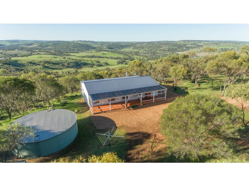 180 Timber Creek Crescent, Toodyay WA 6566