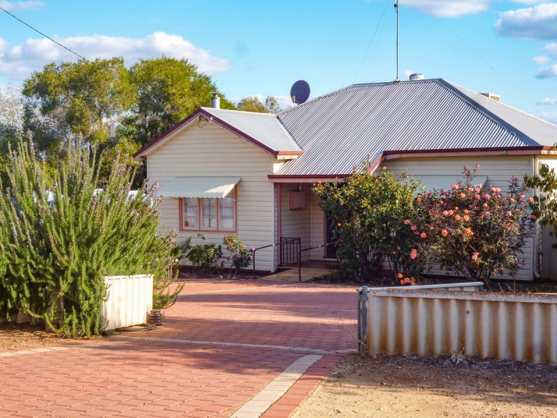 1 Leake Street, Northam WA 6401