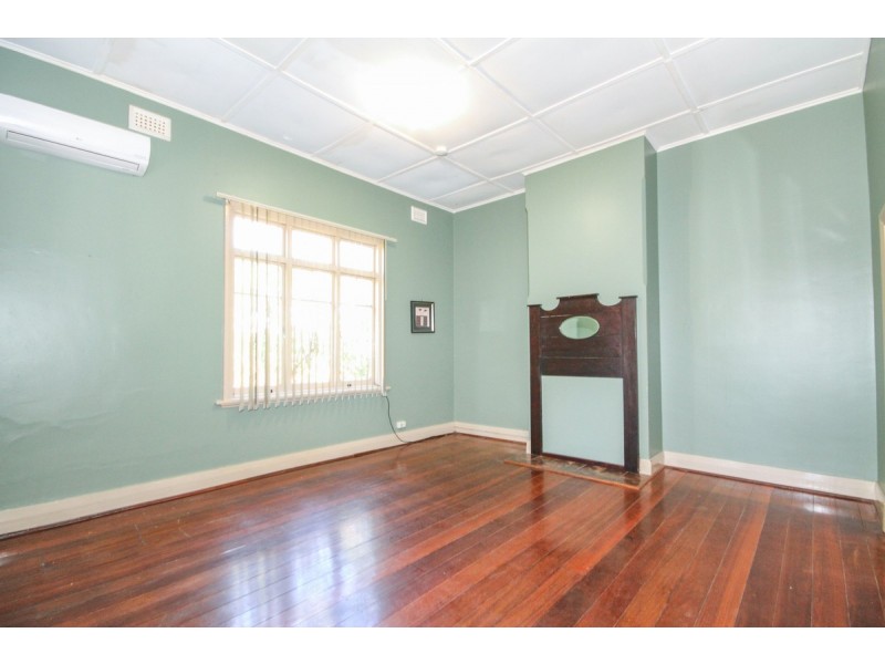 1 Stirling Street, Northam WA 6401