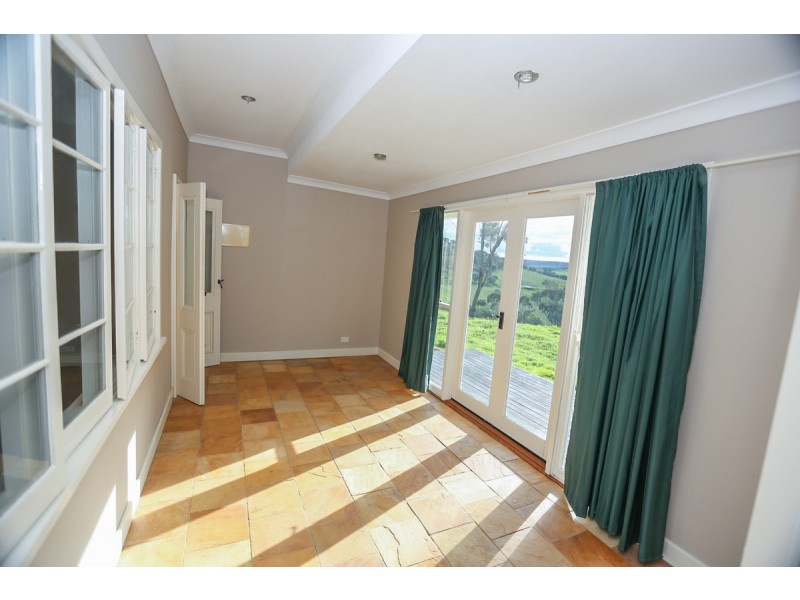 138 Church Gully Road, Toodyay WA 6566