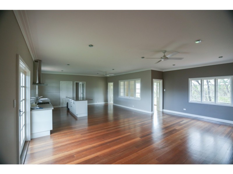 138 Church Gully Road, Toodyay WA 6566