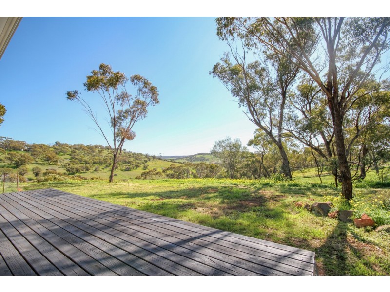 138 Church Gully Road, Toodyay WA 6566