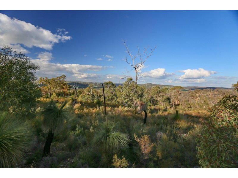 180 Drummondi Drive, Toodyay WA 6566