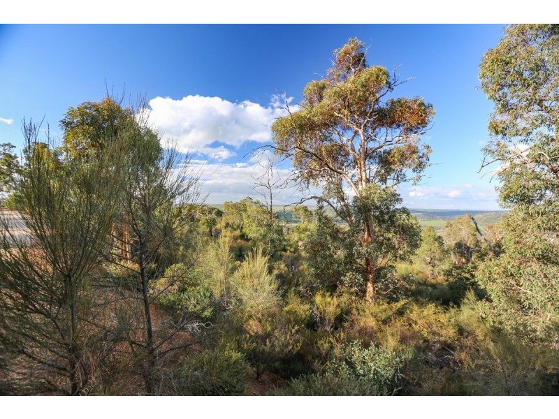 180 Drummondi Drive, Toodyay WA 6566