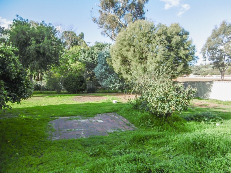 8-10 Arthur Street, Toodyay, Toodyay WA 6566