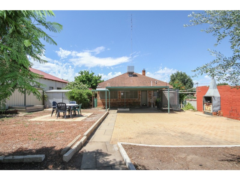 15 Stirling Street, Northam WA 6401