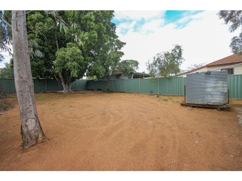 62 Newcastle Road, Northam WA 6401