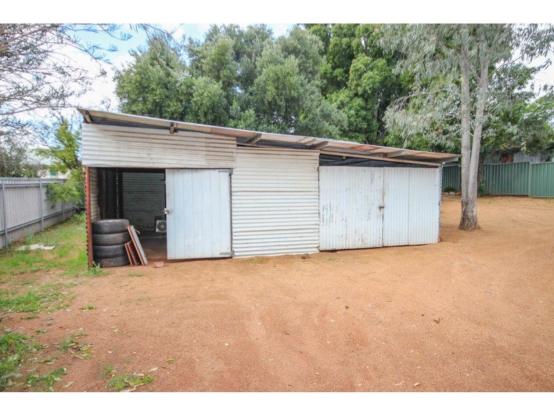 62 Newcastle Road, Northam WA 6401