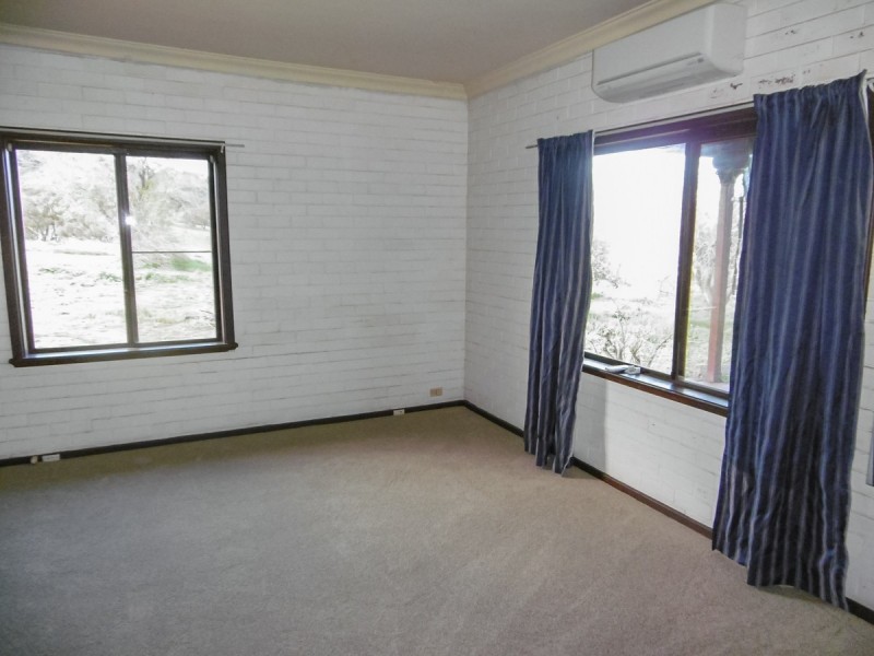 76 Goomalling Road, Toodyay WA 6566