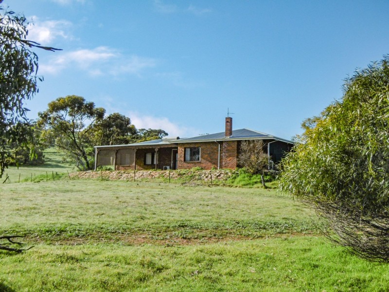 76 Goomalling Road, Toodyay WA 6566