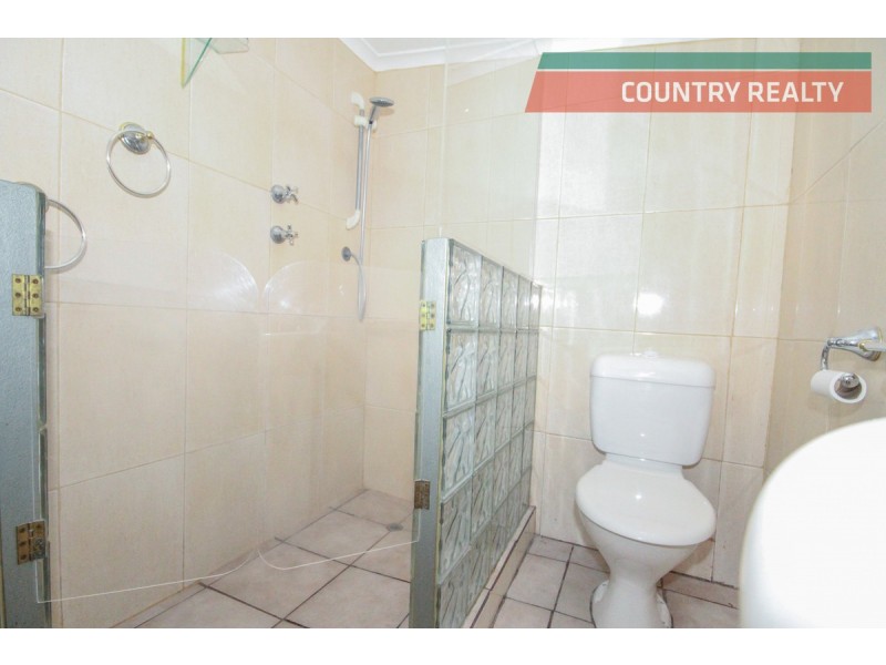 13 Lockyer Avenue, Northam WA 6401