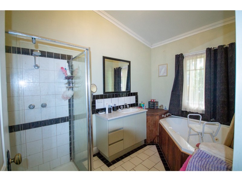 130 Folewood Road, Toodyay WA 6566