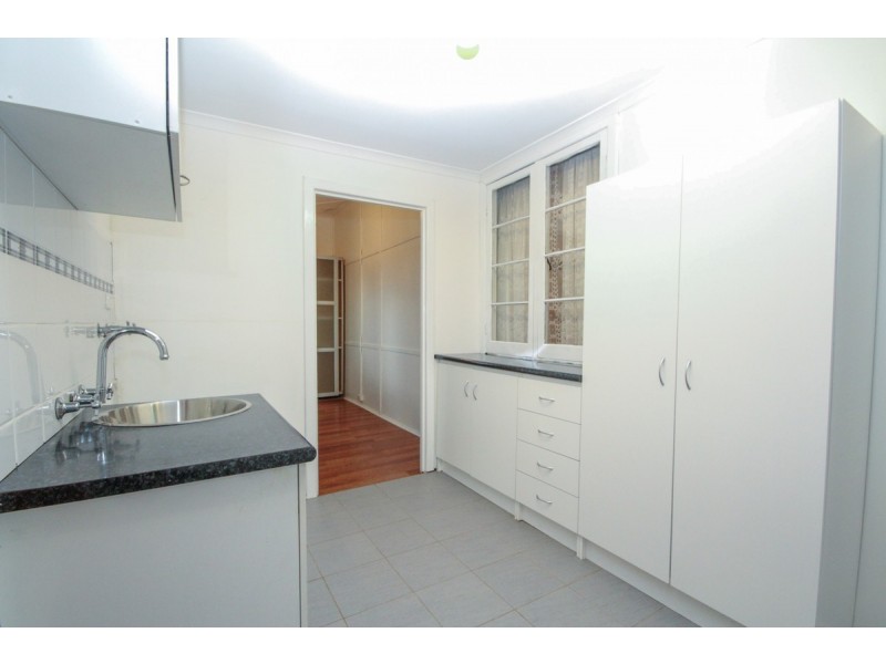 60 Gairdner Street, Northam WA 6401