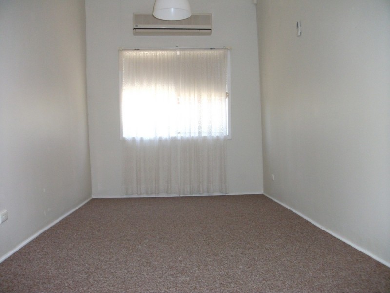 15 Weld Street, Northam WA 6401