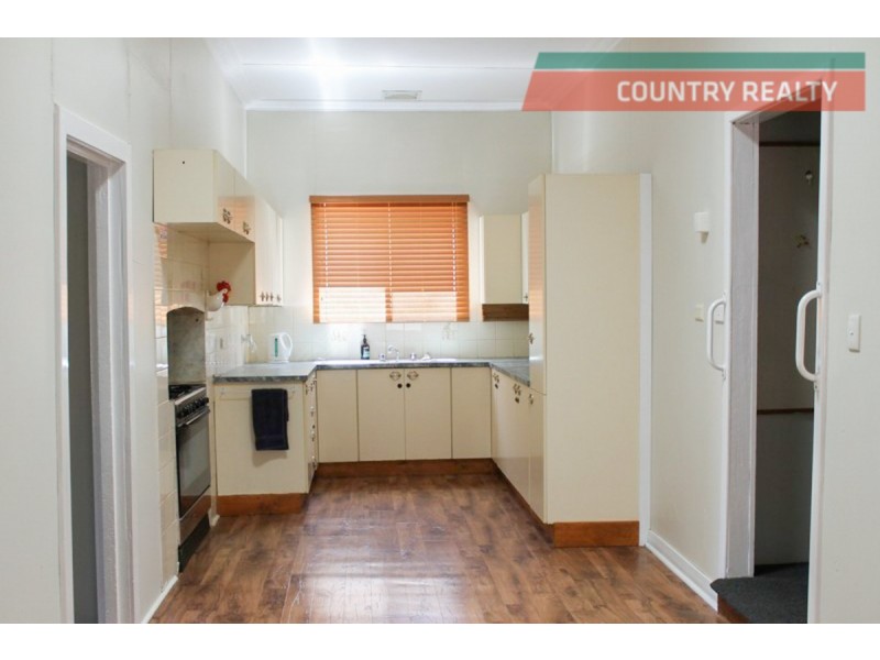 15 Weld Street, Northam WA 6401