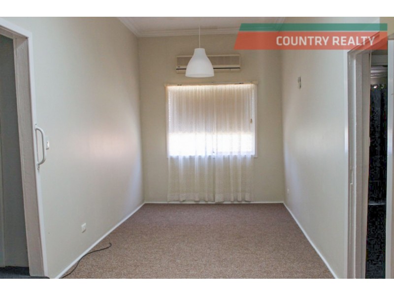 15 Weld Street, Northam WA 6401