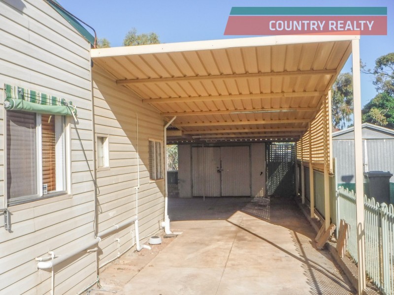 15 Weld Street, Northam WA 6401