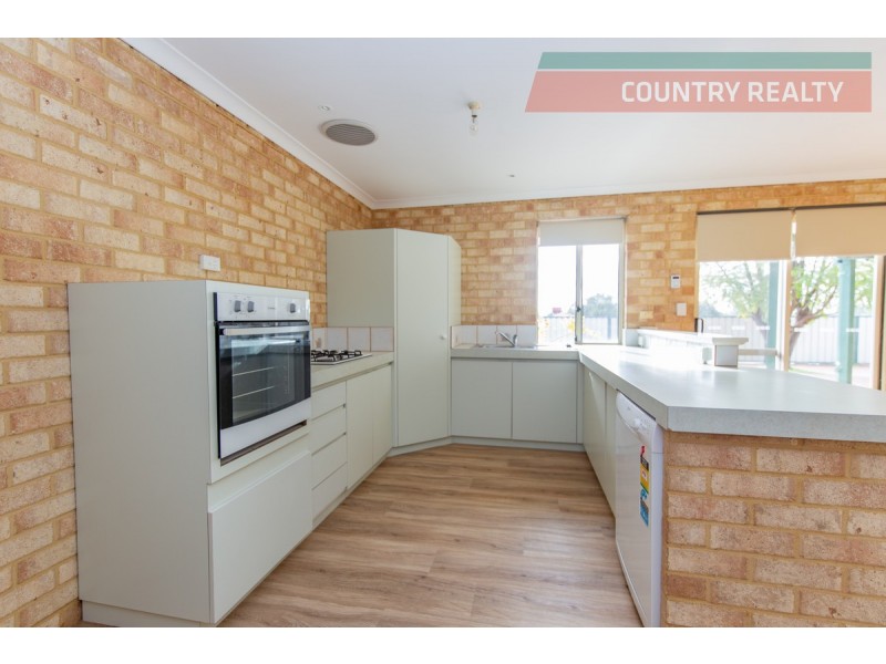 1 Solomon Close, Northam WA 6401