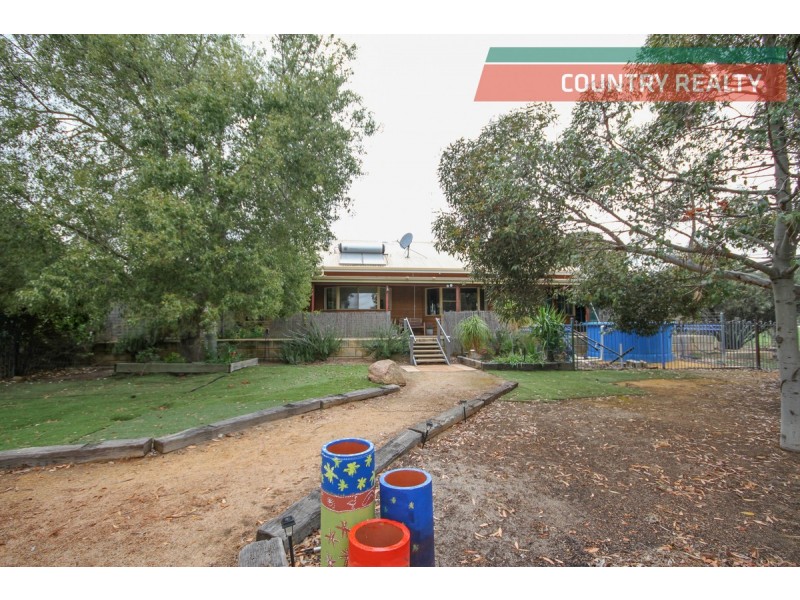 5497 Great Southern Highway, York WA 6302