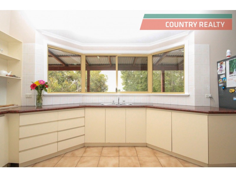 5497 Great Southern Highway, York WA 6302