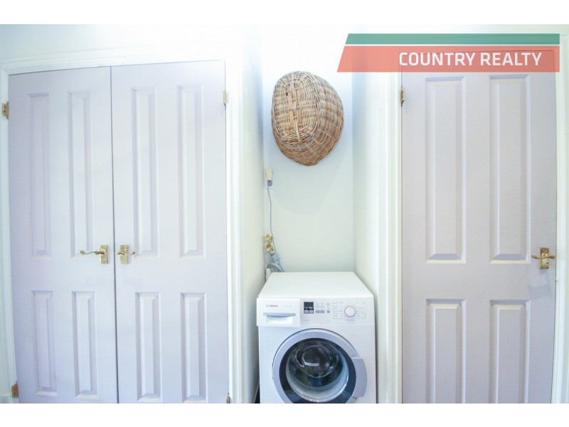 11 & 13 Mansfield Street, York WA 6302