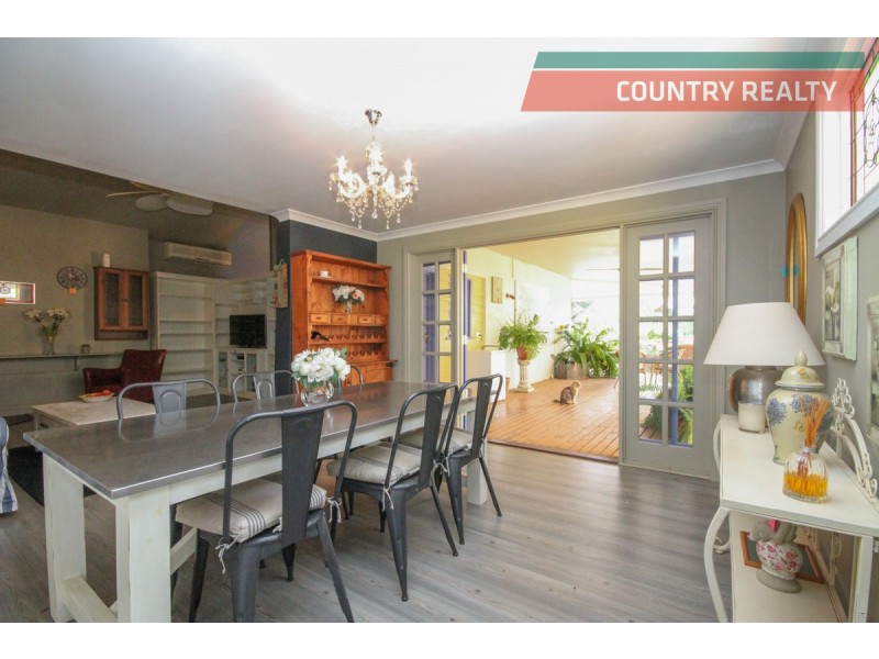 11 & 13 Mansfield Street, York WA 6302