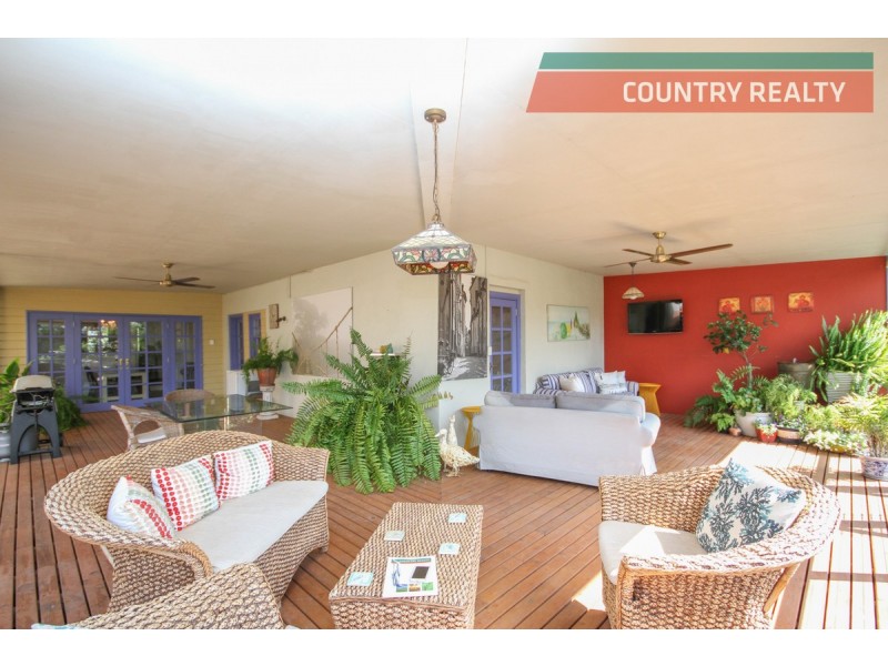 11 & 13 Mansfield Street, York WA 6302