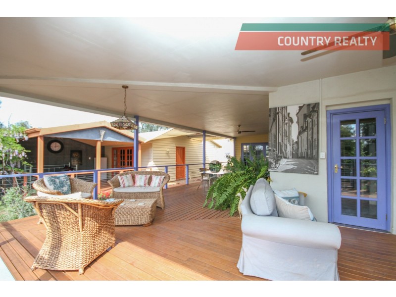 11 & 13 Mansfield Street, York WA 6302