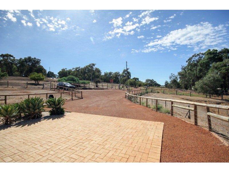 145 Bodeguero Way, Wundowie WA 6560