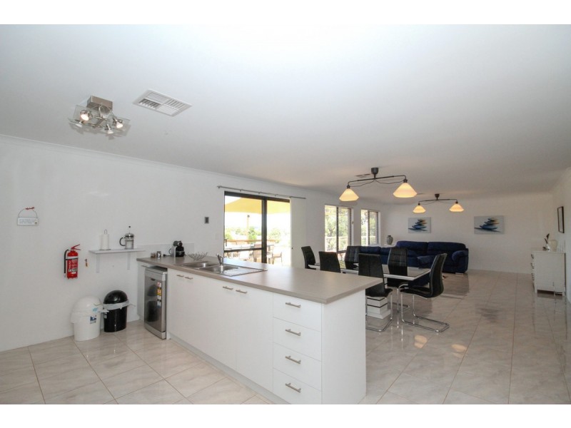 145 Bodeguero Way, Wundowie WA 6560