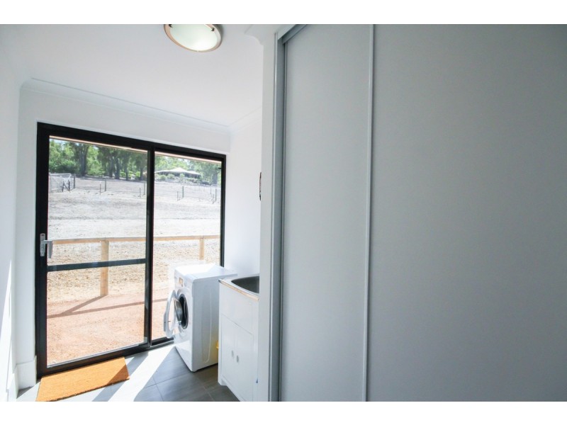 145 Bodeguero Way, Wundowie WA 6560