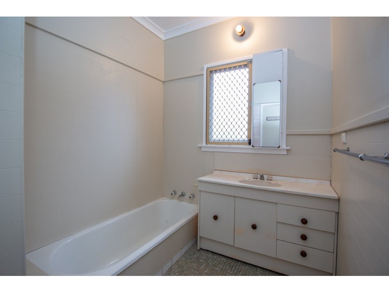 227 Duke Street, Northam WA 6401