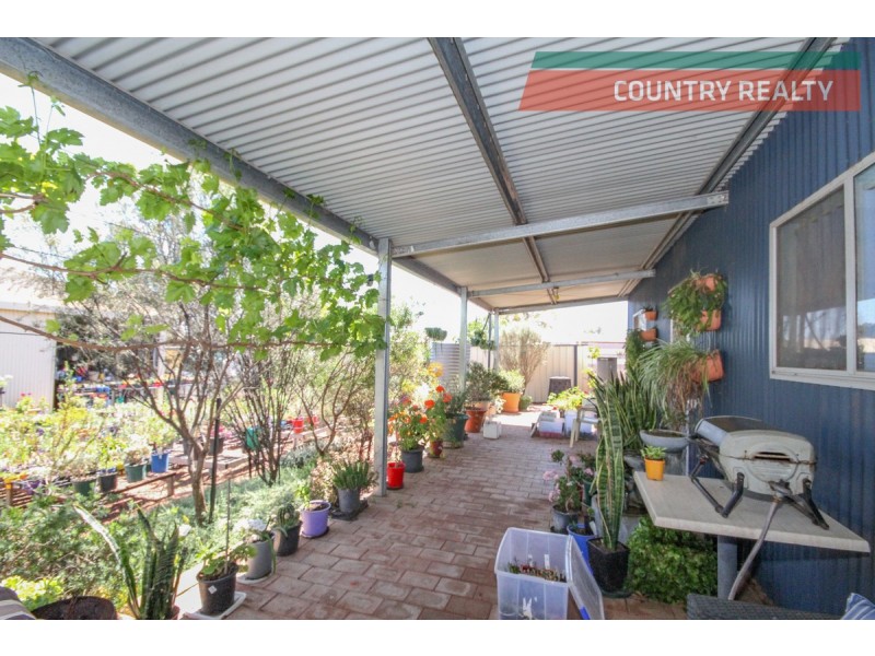 21 Railway Terrace, Goomalling WA 6460