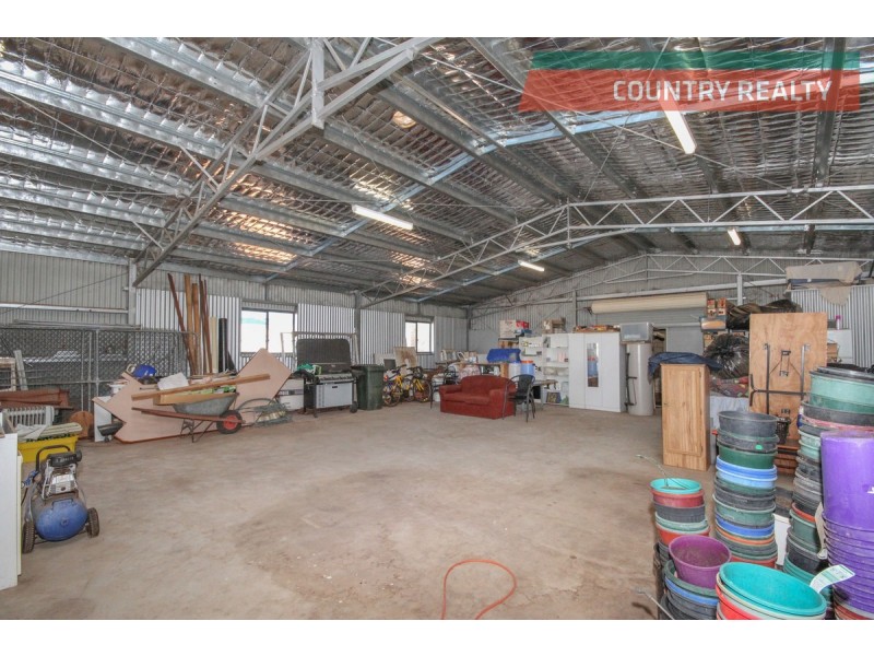 21 Railway Terrace, Goomalling WA 6460