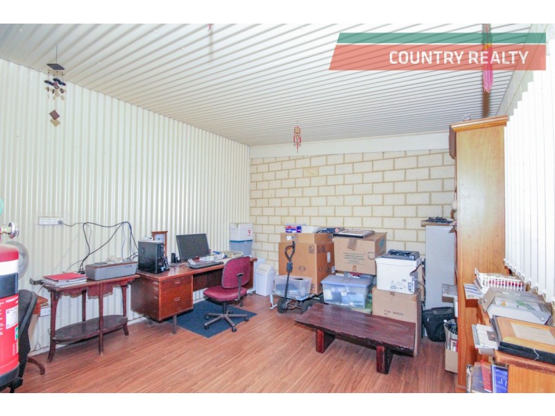 21 Railway Terrace, Goomalling WA 6460