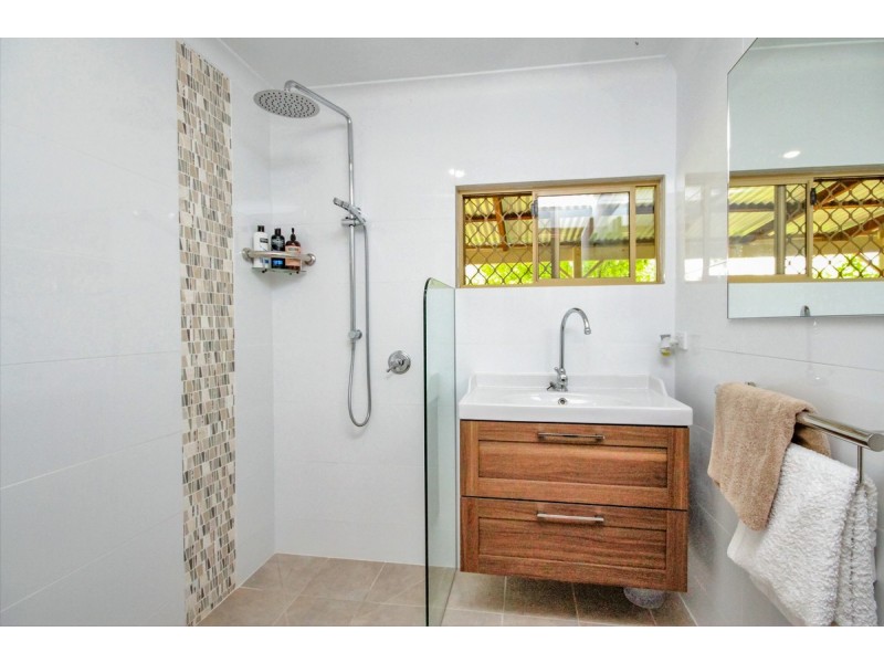25 Clinton Street, Toodyay WA 6566