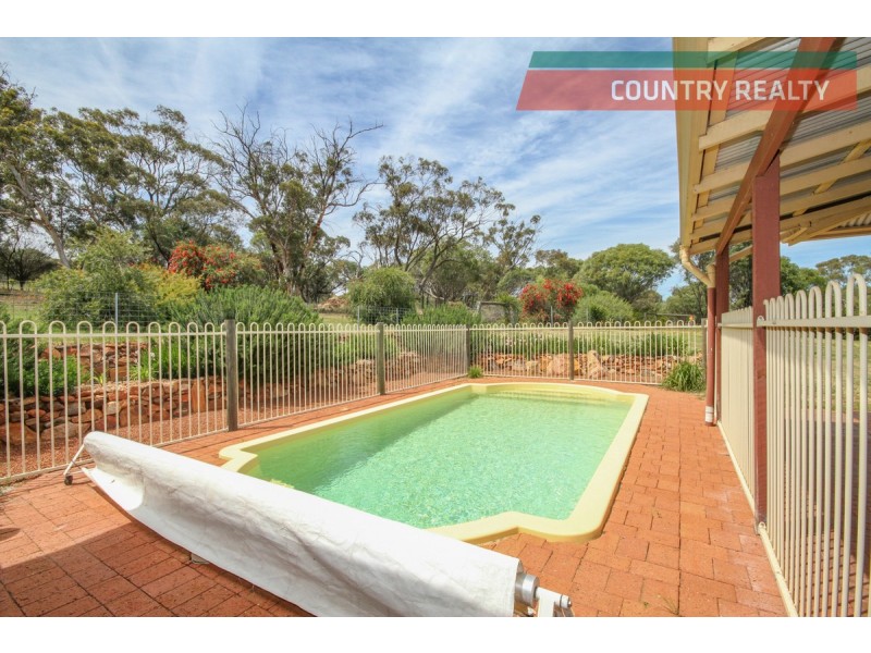 503 Julimar Road, Toodyay WA 6566