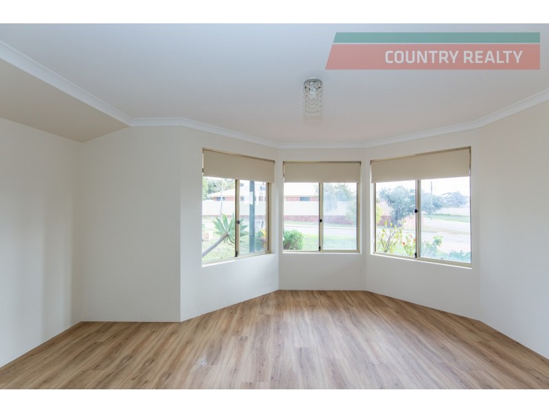 1 Solomon Close, Northam WA 6401