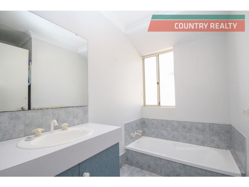 1 Solomon Close, Northam WA 6401