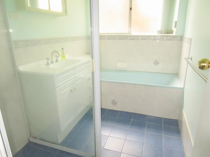 26 Glenwood Avenue, Helena Valley WA 6056