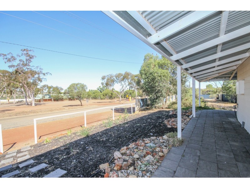 53 Clarke Street, Northam WA 6401