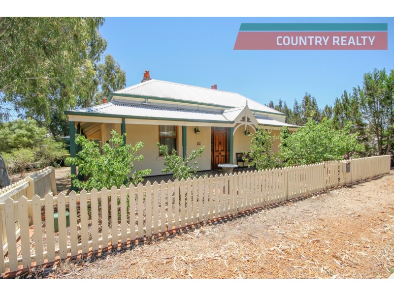 22 & 24 Redmile Road, York WA 6302