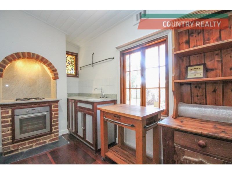 22 & 24 Redmile Road, York WA 6302