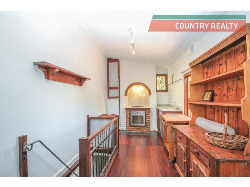 22 & 24 Redmile Road, York WA 6302