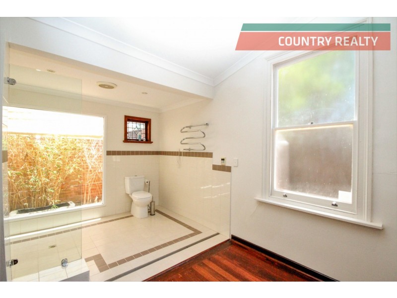 22 & 24 Redmile Road, York WA 6302