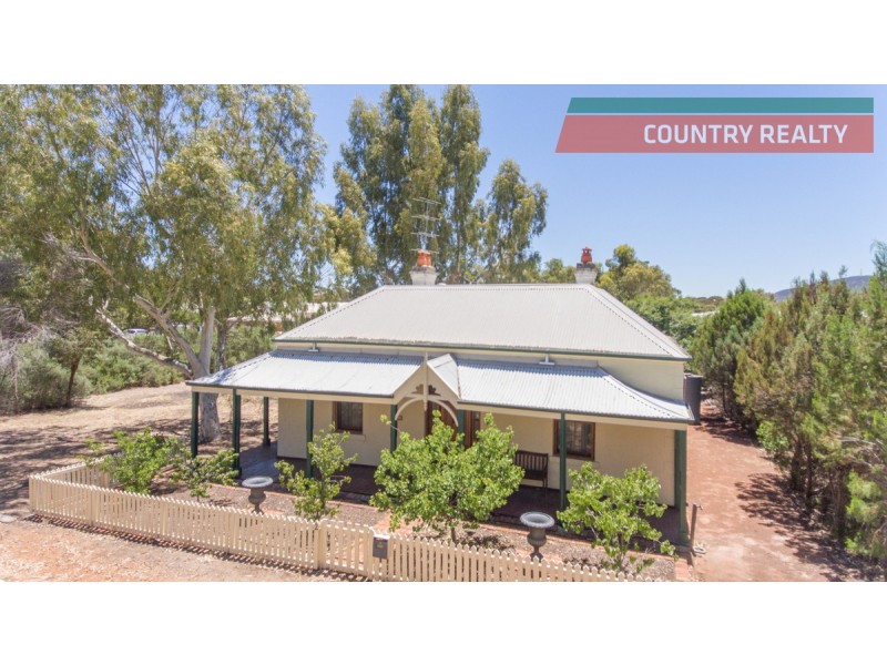 22 & 24 Redmile Road, York WA 6302