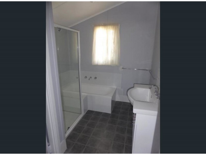 25 James Street, Northam WA 6401