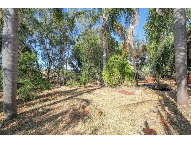 4 Fiennes Street, Toodyay WA 6566