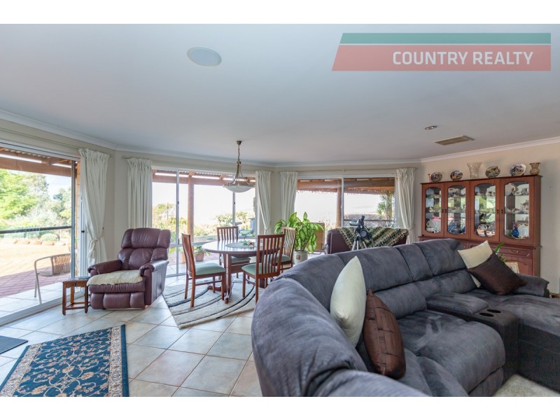 194 Timber Creek Crescent, Coondle, Toodyay WA 6566